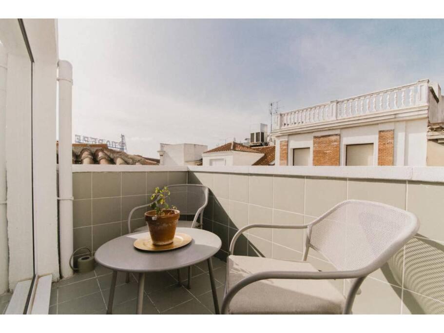 Skyline Penthouse In The Heart Of Tet * Madri